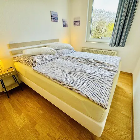 Feriehus Saturn, Strandnah