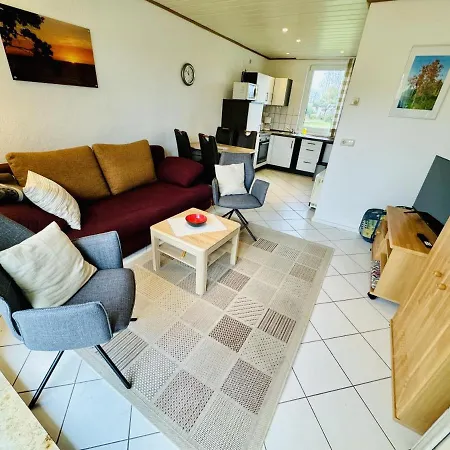 Saturn, Strandnah Holiday home *